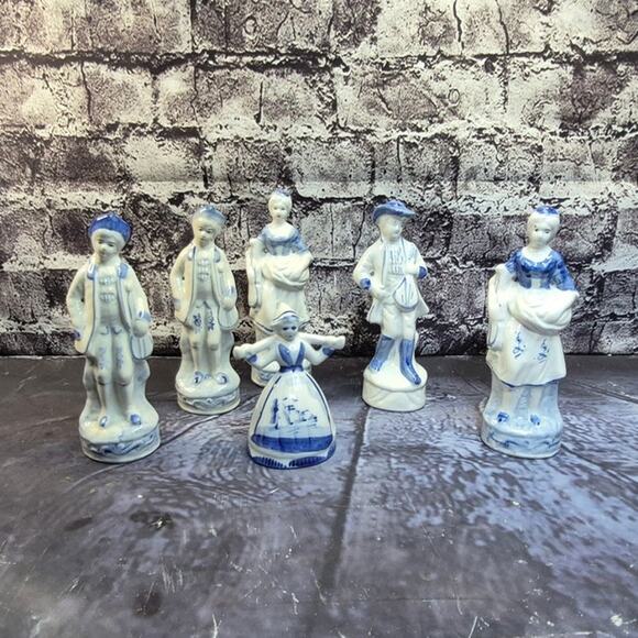 Set of 6 Vintage Statues White and Blue - Picture 1 of 5